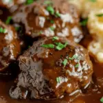 Tasty Slow Cooker Salisbury Steak