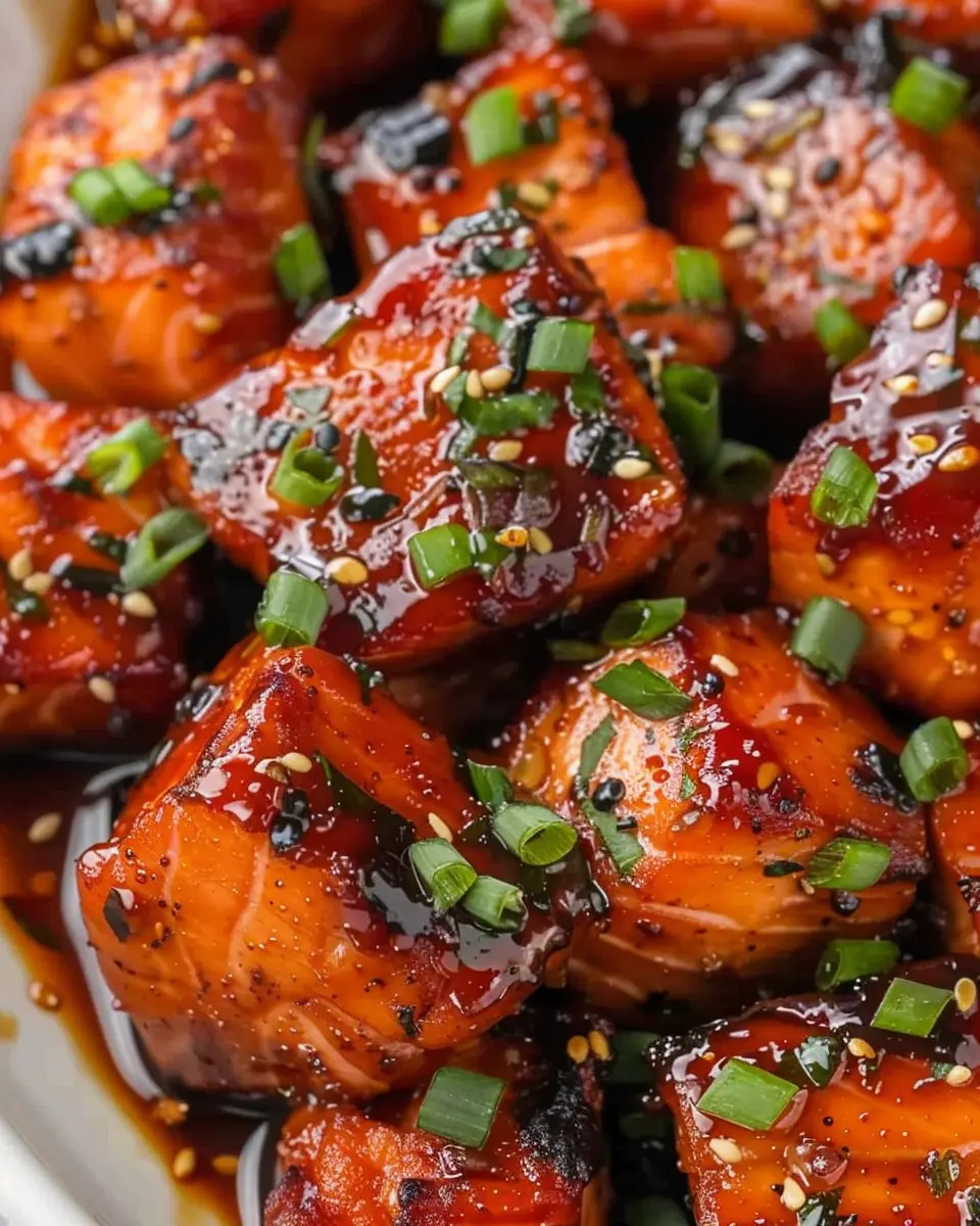Honey Garlic Salmon Bites: Easy and Delicious Homemade Treats